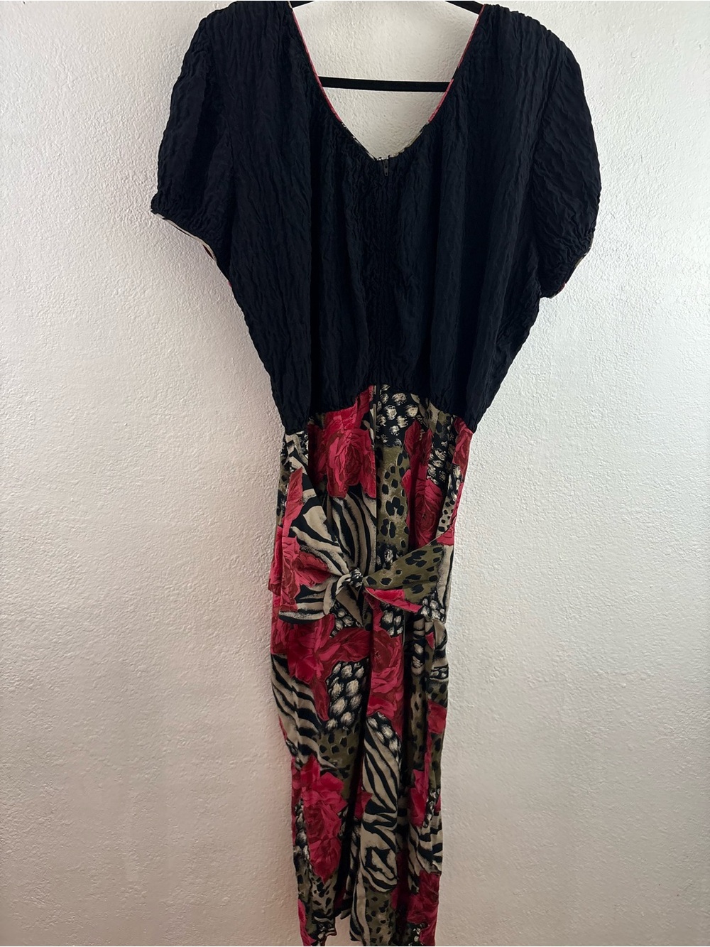Jeffrey & Dara Y2K mixed-print midi dress black textured short-sleeve top 14